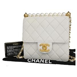 Chanel-CHANEL Mini matelassê-Branco