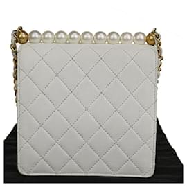 Chanel-Bolso perla CHANEL-Blanco