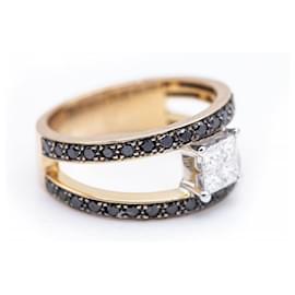 Autre Marque-Gold and diamond ring Invisible setting.-Black,Golden