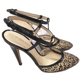 Bottega Veneta T-Steg-Absätze Schuhe EU38 Andere
