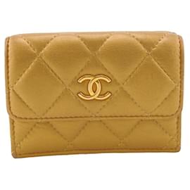 Chanel-Chanel Matelassé-Dourado