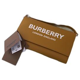 Burberry-Pochette-Gelb