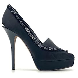 Louis Vuitton-Louis Vuitton Peep Toe Escarpins Talons Hauts Perles De Velours Noir Taille. 39 Chaussures Noir-Noir