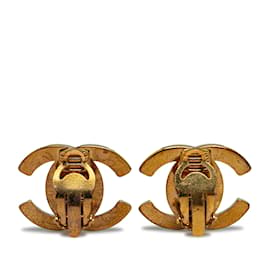 Chanel-Gold Chanel CC Turn Lock Clip On Earrings-Golden