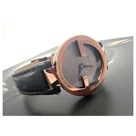 Gucci-Gucci 133.5 Relógio feminino em couro rosa dourado em aço feito na Suíça-Outro