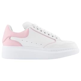 Alexander Mcqueen-Übergroße Hybrid-Sneaker – Alexander McQueen – Leder – Weiß/Rosa-Weiß