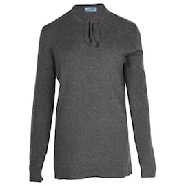 Prada Strickpullover mit Krawattendetail aus grauem Kaschmir Grau