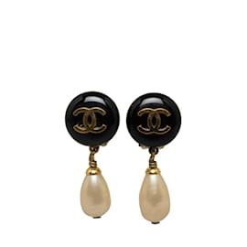 Chanel-Pendientes colgantes de perlas CC-Dorado