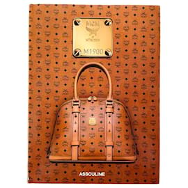 MCM-Libro MCM con copertina rigida Libro di decorazione di design per borse alla moda Assouline 2010 Michael Cromer-Altro