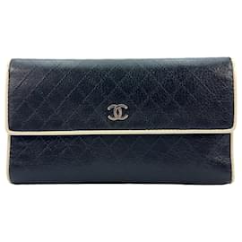 Chanel-Cartera de cuero CHANEL Estuche acolchado Cartera negra crema-Negro