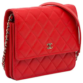 Chanel-Portefeuille carré Chanel CC Caviar rouge sur chaîne-Rouge