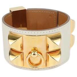 Hermès-Cremefarbenes vergoldetes Collier de Chien-Armband von Hermès-Golden