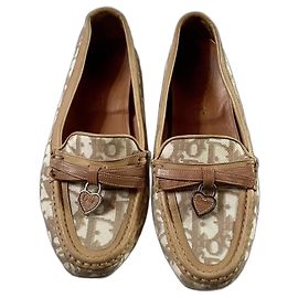 Dior-Monogramm-Loafer 37.5 Beige Kamel