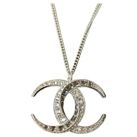 Chanel-CC B15Caja para collar SHW con cristal y logo C Dubai Moon Collection-Plata