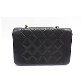 Chanel-VINTAGE CHANEL DIANA HANDBAG IN BLACK QUILTED LEATHER WITH PURSE CROSSBODY-Black