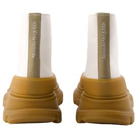 Tread Stiefeletten – Alexander McQueen – Kalbsleder – Beige Braun Beige