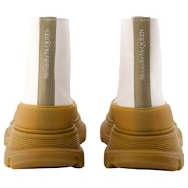 Alexander Mcqueen-Botines Tread - Alexander McQueen - piel de becerro - Beige-Beige