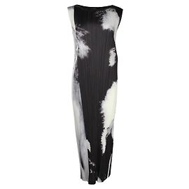 Pleats Please Robe longue sans manches noire et blanche Noir