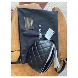 Chanel-Chanel bum bag-Black