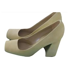 Bottega Veneta-Heels-Light green