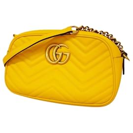 Gucci-Gucci GG Marmont-Yellow