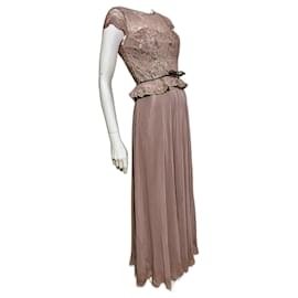 Jenny Packham-Dunkelrosa Abendkleid aus Spitze, Chiffon und Satin-Pink