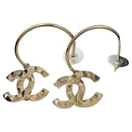 Chanel-Chanel 12A CC logo drop hoop Earrings-Golden