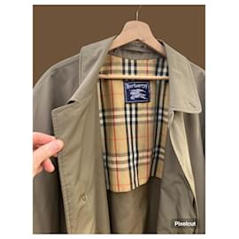 Burberry-Classic Burberry Trench Coat-Camel