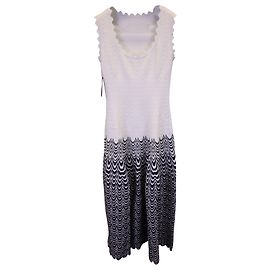 Alaïa Vestido midi de malha recortada sem mangas Alaia em viscose azul marinho Azul marinho