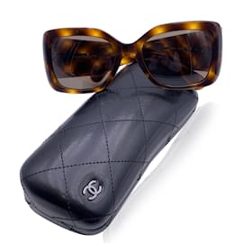 Chanel-Brown Acetate 5019 Womens sunglasses 53/19 135mm-Brown