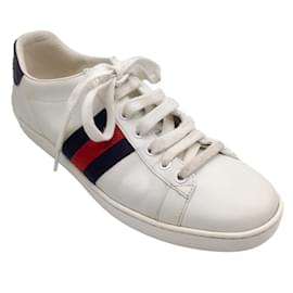 Gucci-Gucci White / Red / Navy Blue Web Stripe Leather Ace Sneakers-White
