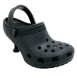 Balenciaga-Zapatos de tacón Madame de cocodrilo negro Balenciaga-Negro