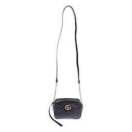 Gucci-Gucci Mini GG Marmont Umhängetasche Umhängetasche aus Leder 448065 In sehr gutem Zustand-Andere