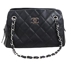 Chanel-Chanel Matelassé-Schwarz