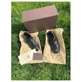 Louis Vuitton-Sneakers-Brown,Black