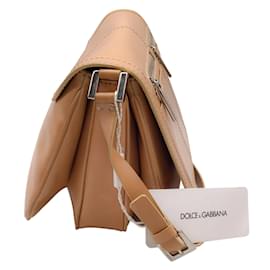 Dolce & Gabbana-Dolce & Gabbana Beigefarbene Umhängetasche aus Kalbsleder mit Lederklappe-Beige