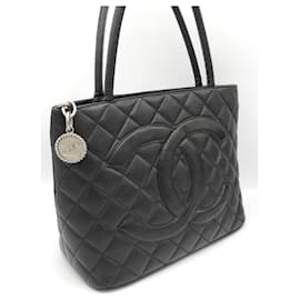 Chanel-CHANEL MEDAILLON Bag Black Caviar Leather-Black