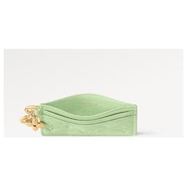 Louis Vuitton-Porta-cartões LV Charms verde primavera-Verde