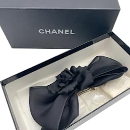 Chanel-Vintage Black Silk Satin Camellia Camelia Bow Hair Clip-Black