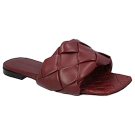 Bottega Veneta-Lido Flat Sandal-Red,Dark red