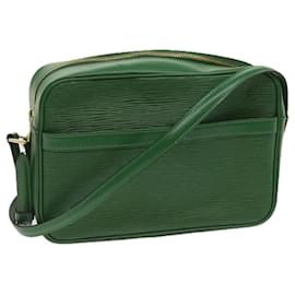 Louis Vuitton-LOUIS VUITTON Epi Trocadero 27 Bolsa de ombro verde M52314 Autenticação de LV 64799-Verde