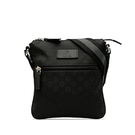 Gucci-Schwarze Gucci GG Nylon Web Umhängetasche-Schwarz