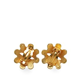 Chanel-Gold Chanel CC Flower Clip on Earrings-Golden