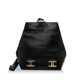 Chanel-Black Chanel CC Bucket Bag-Black