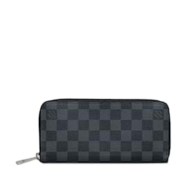 Louis Vuitton-Black Louis Vuitton Damier Graphite Vertical Zippy Wallet-Black
