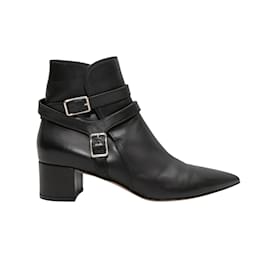 Gianvito Rossi-Black Gianvito Rossi Pointed-Toe Buckle Ankle Boots Size 39-Black