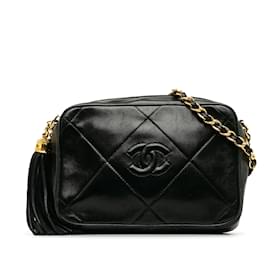 Chanel-Black Chanel CC Matelasse Tassel Camera Bag-Black