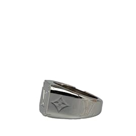 Louis Vuitton-Silver Louis Vuitton Signet Ring-Silvery