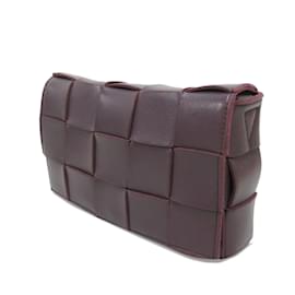 Bottega Veneta-Bolsa Crossbody Roxa Bottega Veneta Pele de Cordeiro Intrecciato Cassete-Roxo