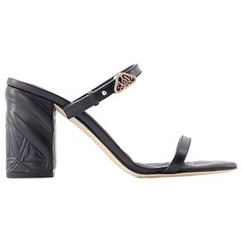 Seal-Sandalen mit Absatz – Alexander McQueen – Leder – Schwarz/Argenté Schwarz